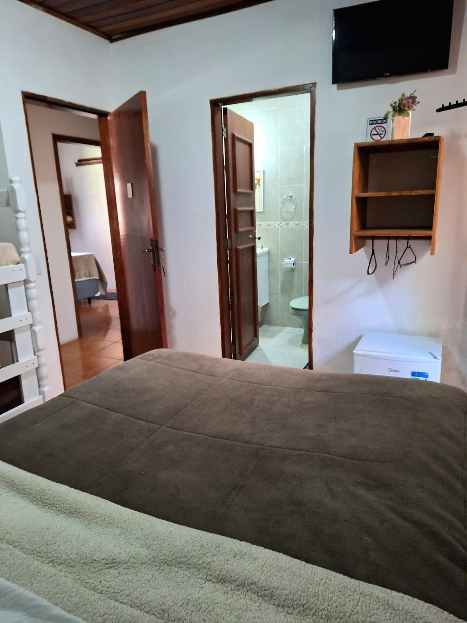 Suites Casais Quartos Familia E Chales 4 Km Do Centro De Campos Do Jordao