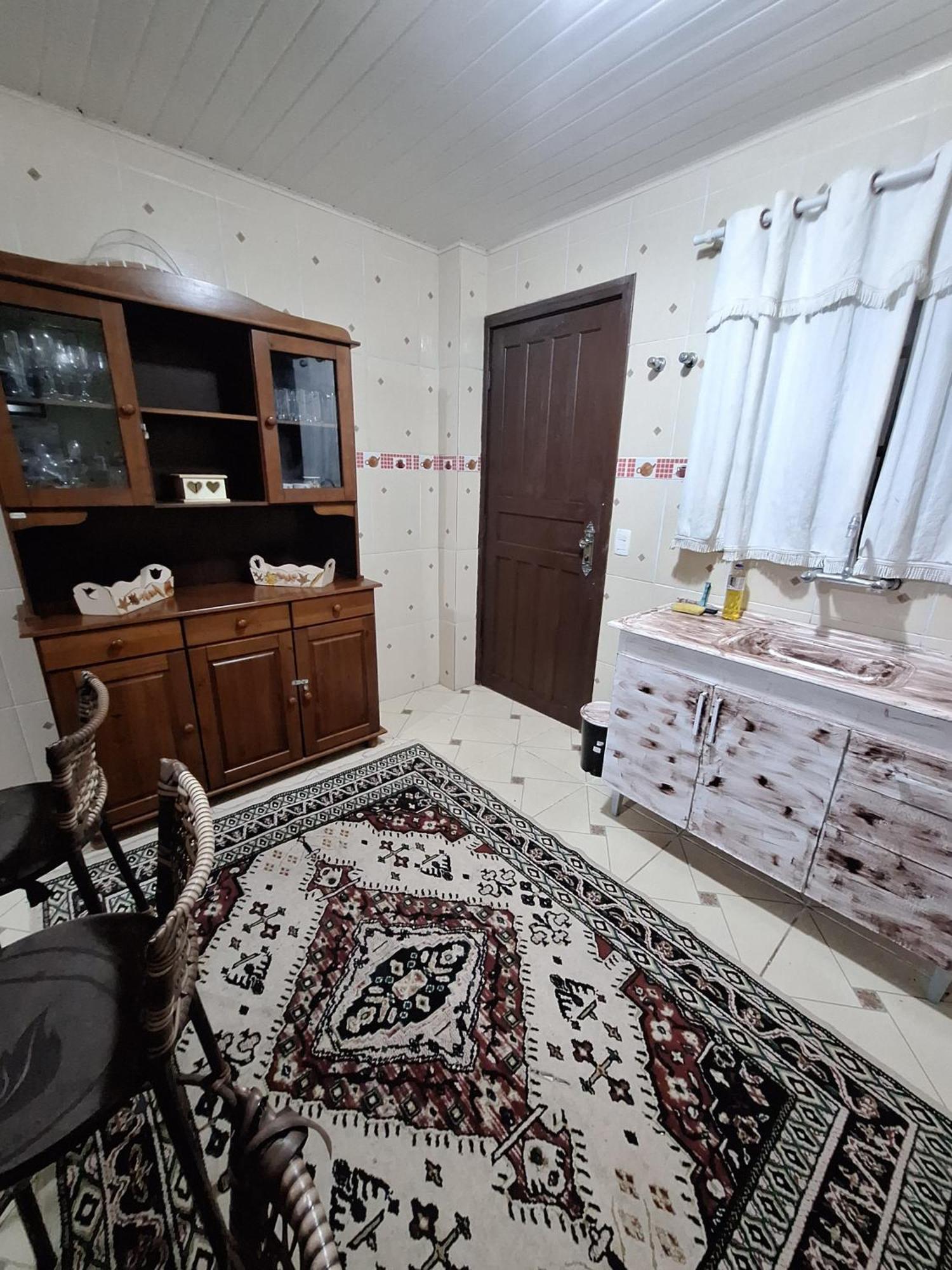 Suites Casais Quartos Familia E Chales 4 Km Do Centro De Campos Do Jordao *