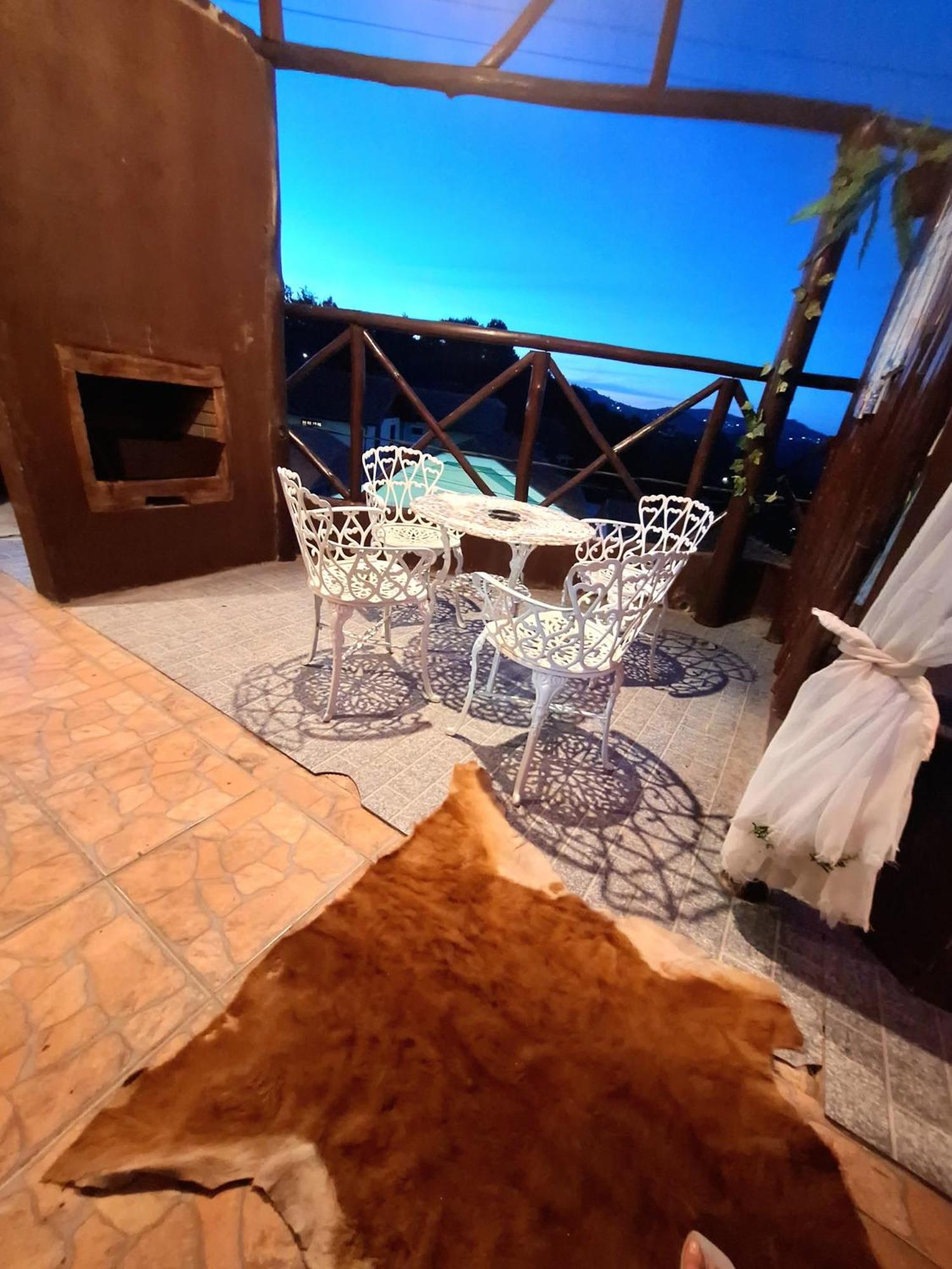 Quarto em Acomodações Particulares Suite Refúgio da Serra em Campos do Jordão *