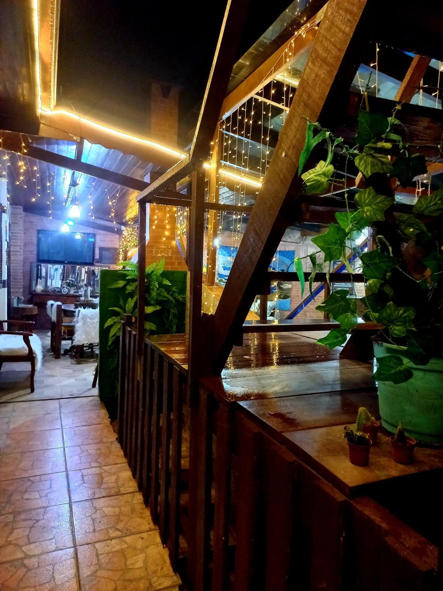 Homestay Suites Casais Quartos Familia E Chales 4 Km Do Centro De Campos Do Jordao Campos do Jordao