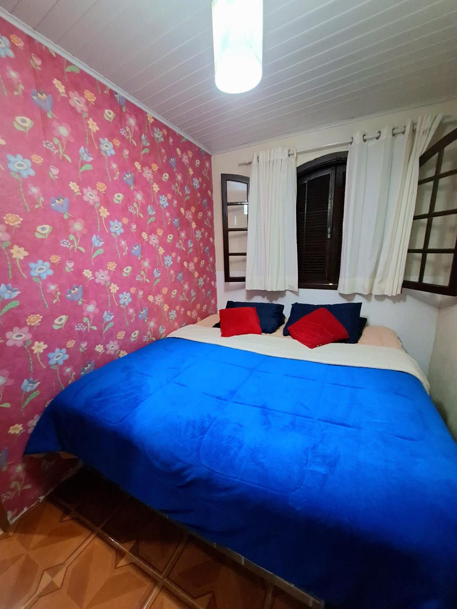 Suites Casais Quartos Familia E Chales 4 Km Do Centro De Campos Do Jordao *